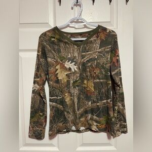 Camo women’s long sleeve